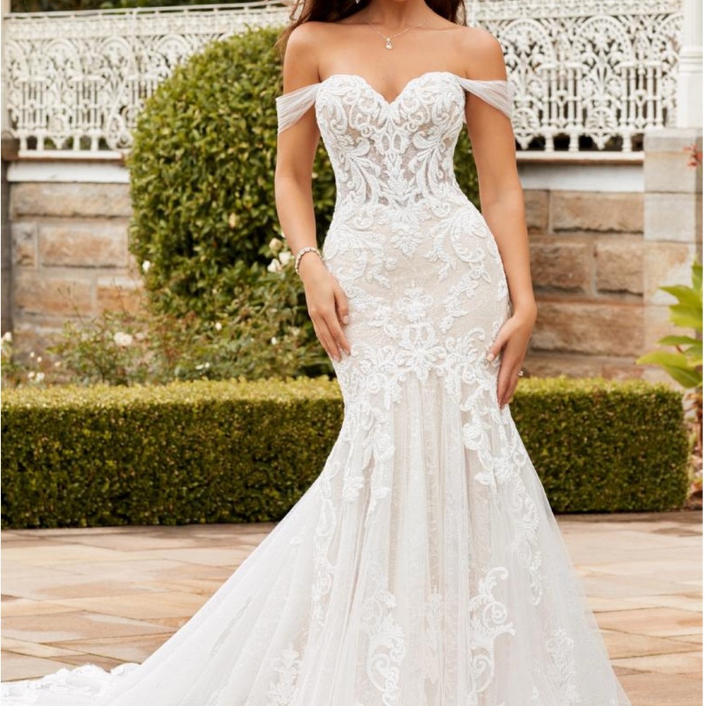 Sophia Tolli White Floral Lace Wedding Dress